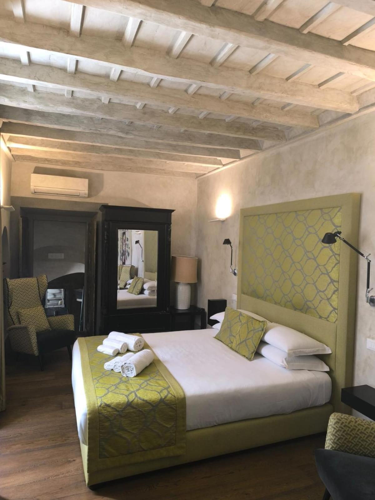 Pantheon Luxury Suite โรม ภายนอก รูปภาพ